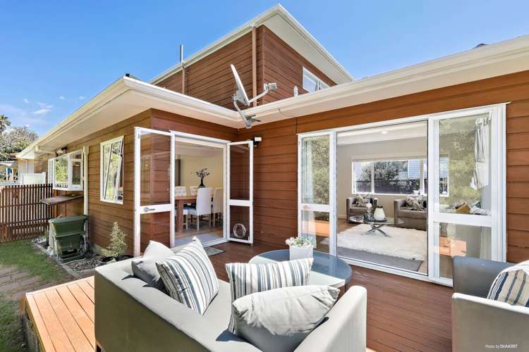 2/18 Rotoiti Avenue Pakuranga Heights_11