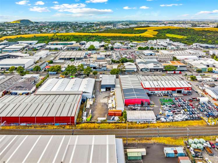 17 Industry Road Penrose_6