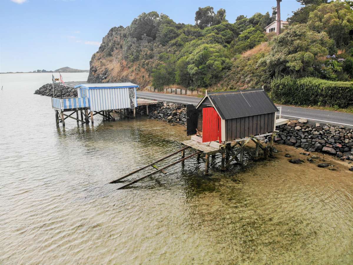 2006.003 Boat Shed - Harington Point Road_5