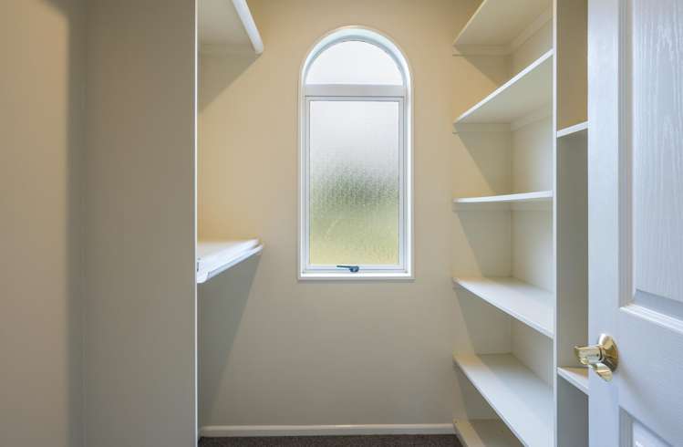 18 Standish Place Stoke_17