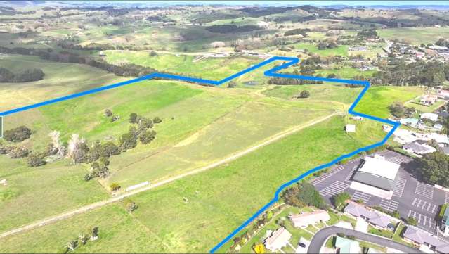 122 Hurndall Street Maungaturoto_3