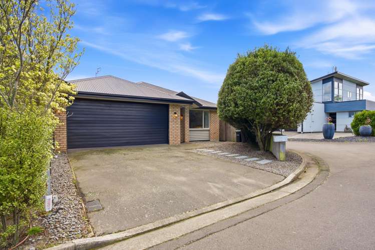 4 Annies Lane Aidanfield_33