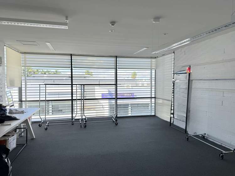 E2/59 Apollo Drive Albany_3
