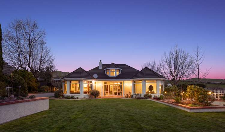 4 Scotston Grove Witherlea_0