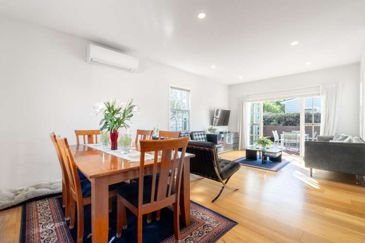 14 Beach Road Northcote Point_6