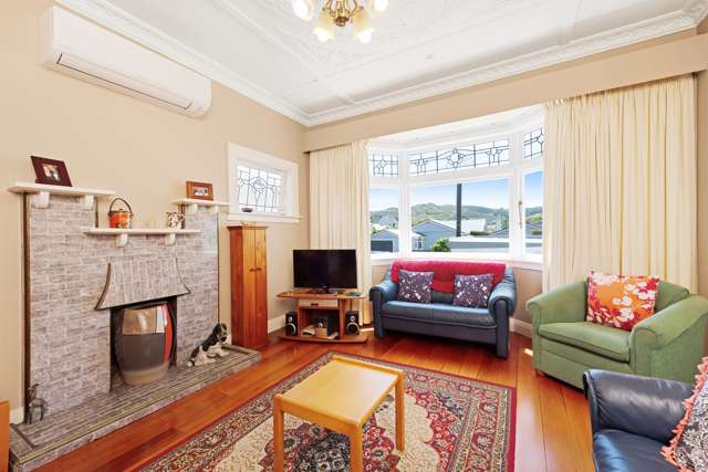 27 Firth Terrace Karori_1