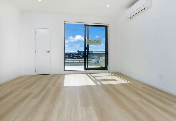 12 Papa Takaro Lane Flat Bush_6