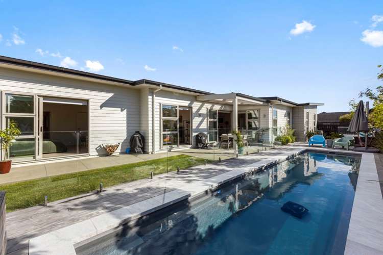 8 Kaiawa Street Beachlands_10