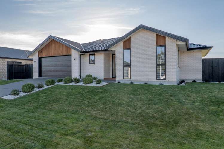 21 Bob Reid Crescent Darfield_19