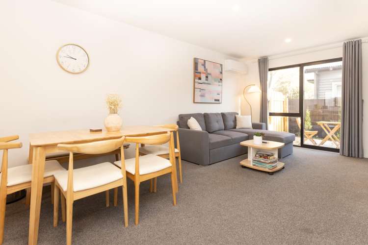 2/22 Hinemoa Street_5