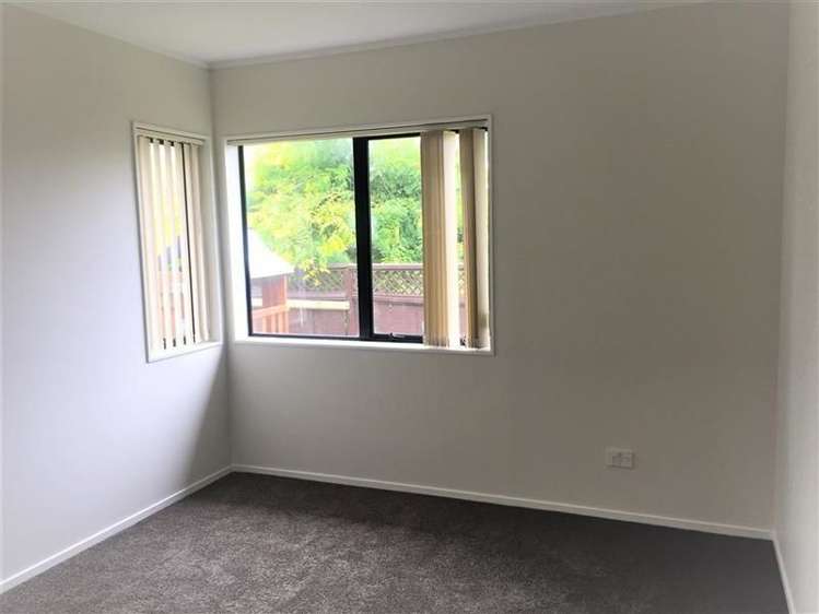 99 Eugenia Rise Totara Heights_8