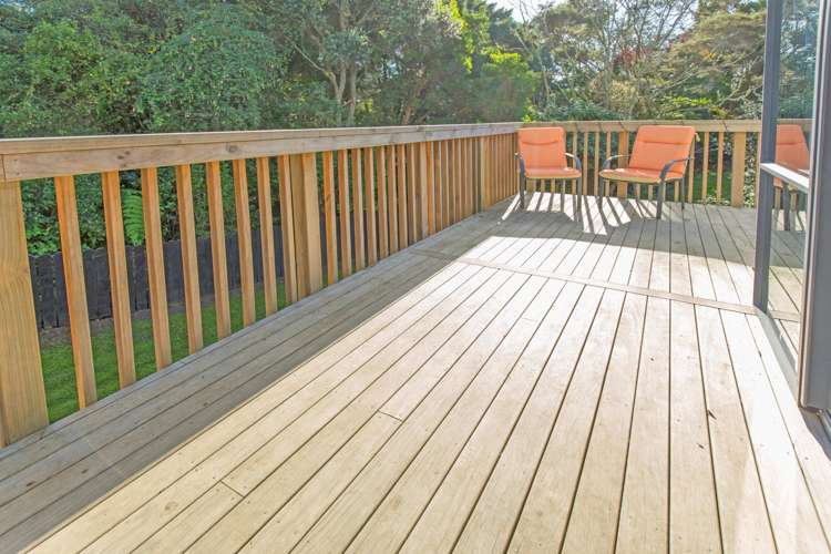 33b Cedar Terrace Stanmore Bay_16