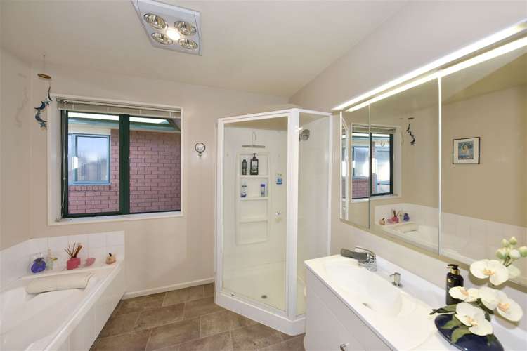 7 Netherby Lane Shirley_19