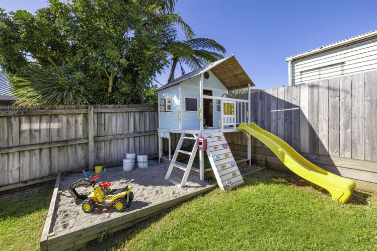 8 Taipari Avenue Raglan_23