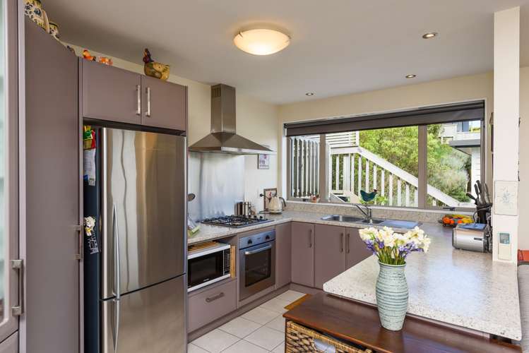 21b Pelorous Street Paparangi_9