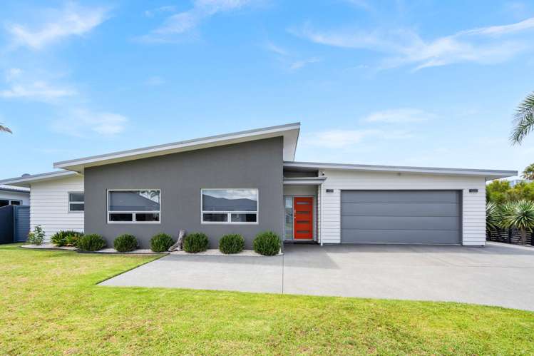 33 O'Farrell Drive One Tree Point_28
