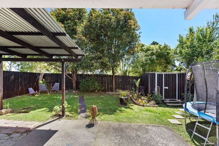 11 Malam Street Glen Eden_10