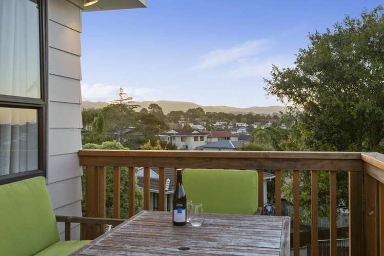 89 Solar Road Glen Eden_6