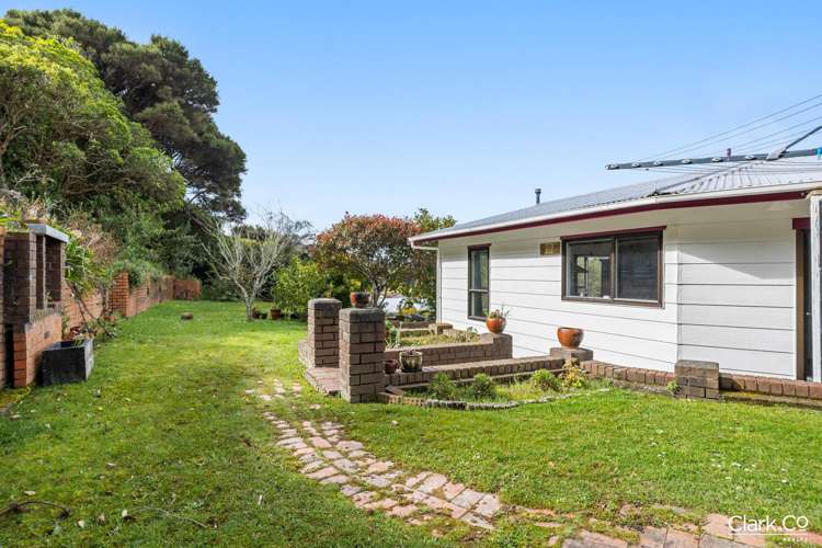 53 Omapere Street Whitby_14