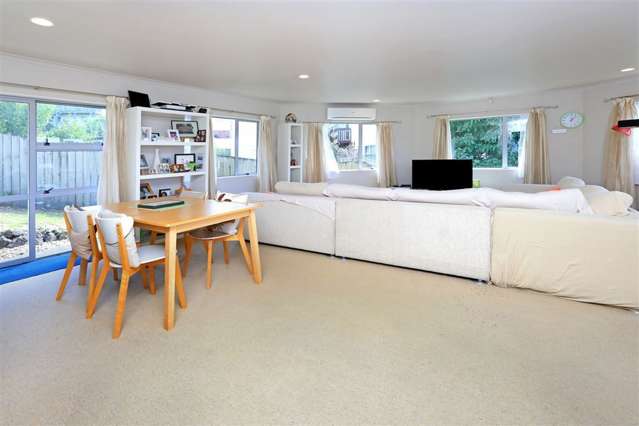 7 Rosebay Rise Henderson_3