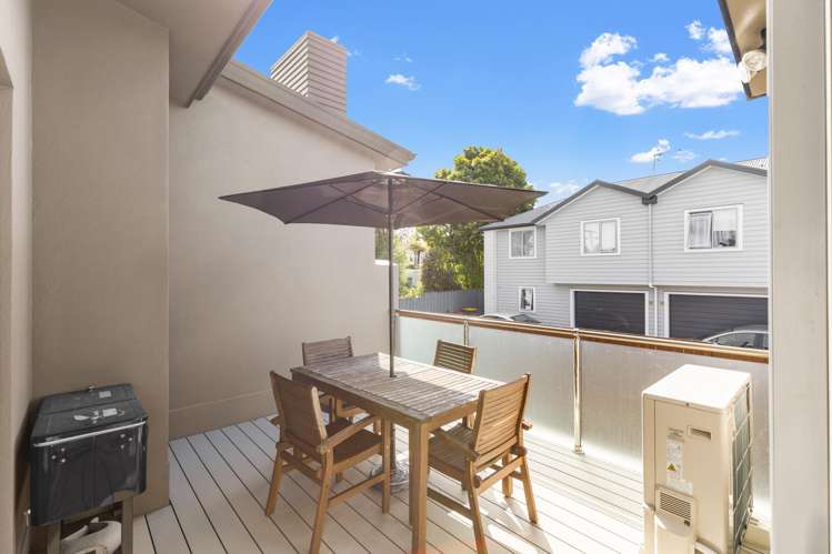 10D Manning Street Hamilton Central_5