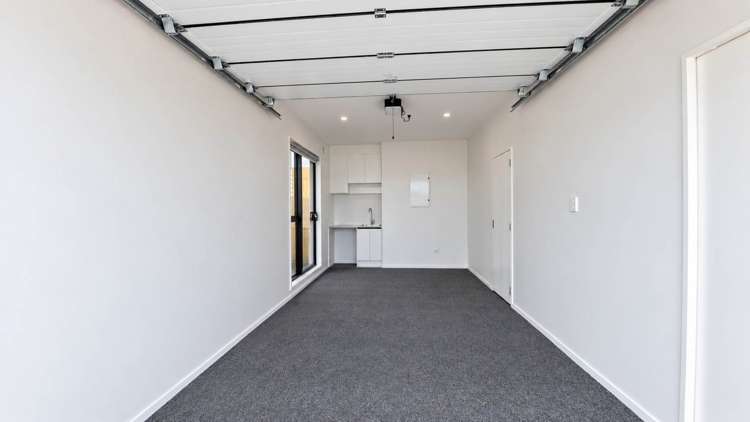 A/4 Goad Crescent Hillsborough_12