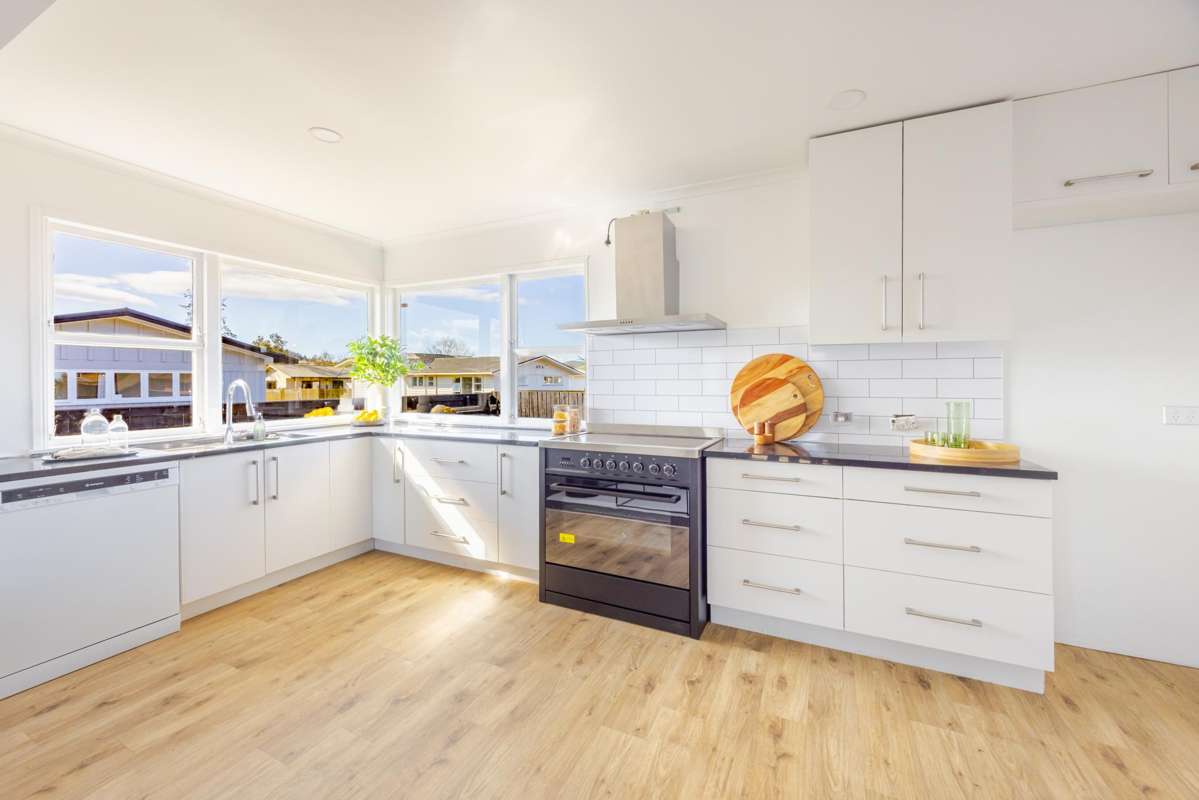 9 Latham Stubbs Crescent_1