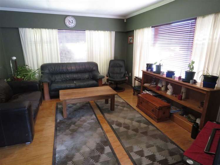 32 Donnelley Drive Wainuiomata_2