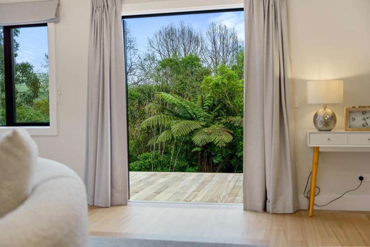 76 Parenga Road Te Horo_15