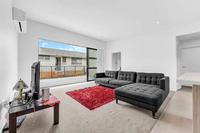 8/15 Wyllie Road Papatoetoe_3