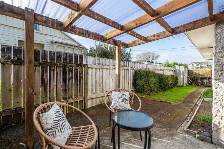 2/32 Opaheke Road Papakura_16