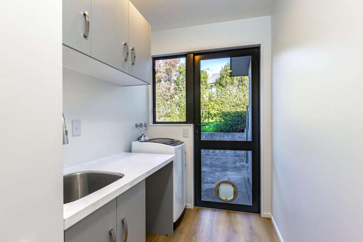 17 Pine Hill Rise Fairhall_27