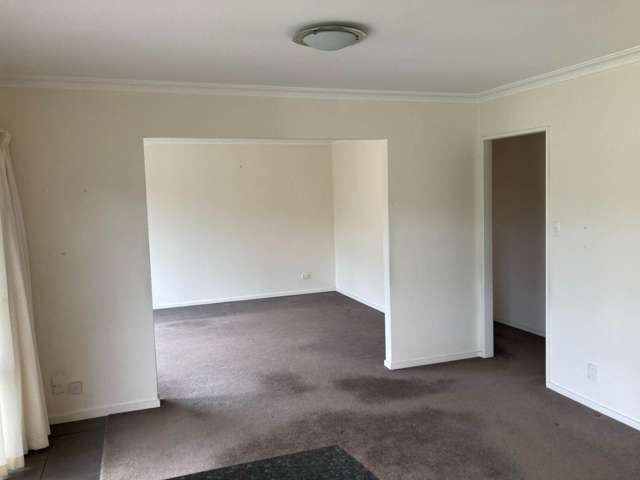 5A Ross Crescent Orewa_2