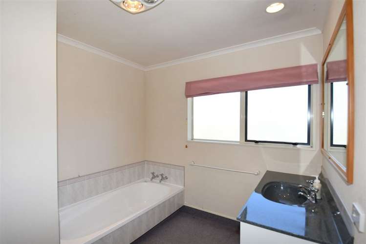 40 Waltons Avenue Masterton_10