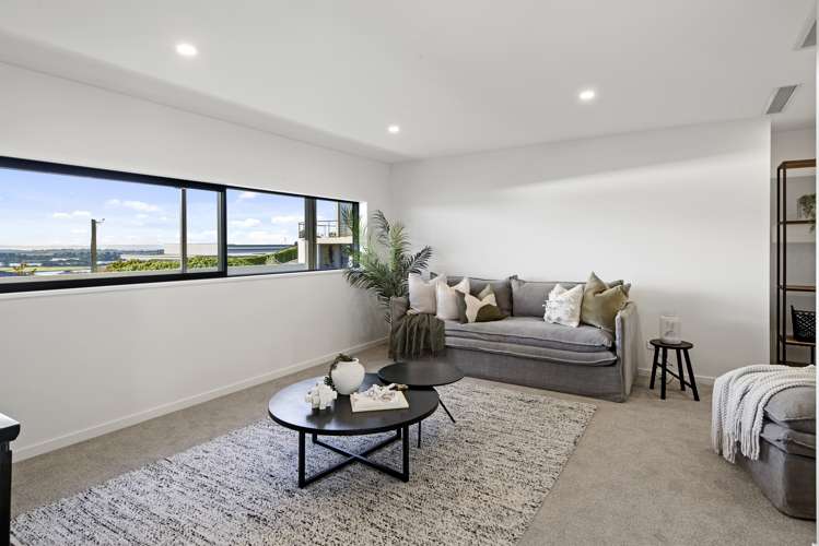 35 Te Awakura Terrace Mount Pleasant_10