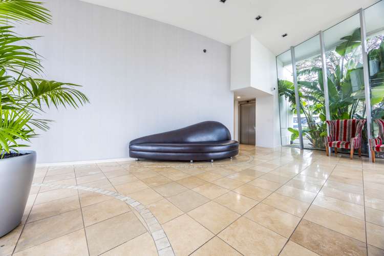 206/86 The Strand Parnell_20