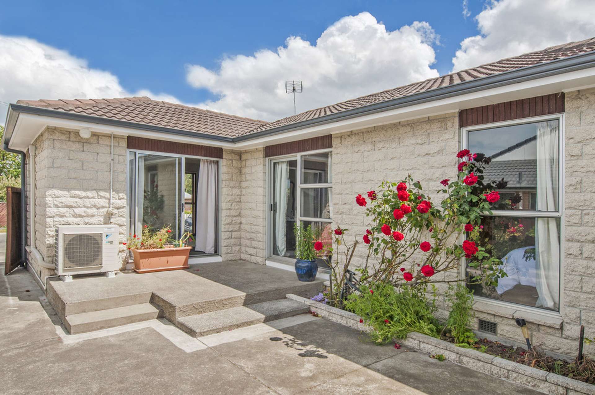 3 Vancouver Crescent Wainoni_0