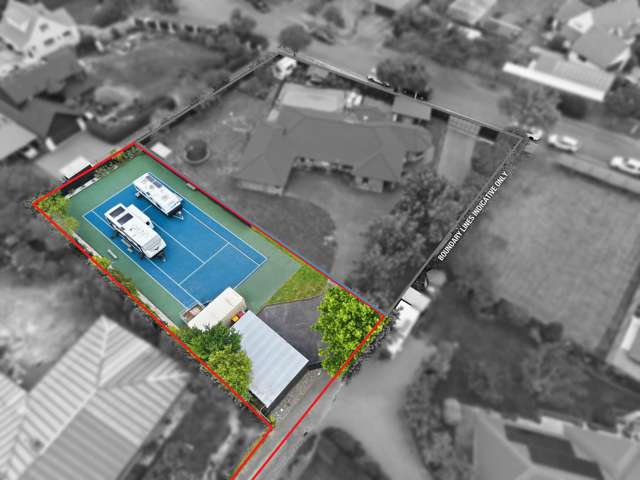 Vacant 779m2 Section