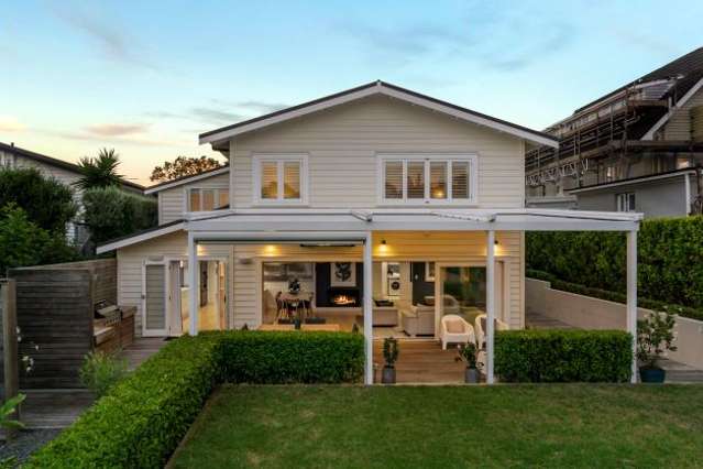 Northcote Pt home combines location and space into perfect family living