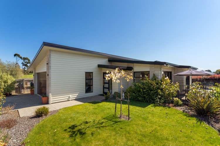 22 Pine Crest Drive Richmond_13