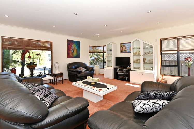 6 Di Pierri Way The Wood_13