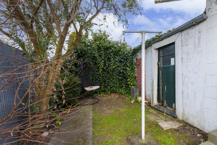 2/70 Shakespeare Road Waltham_11
