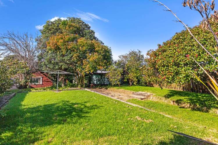 9 Tiki Street New Lynn_33