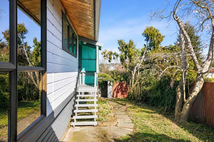 186B Clayton Road Mangakakahi_30
