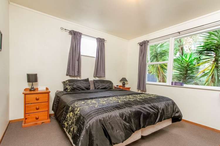 11a Inver Street Glen Eden_9