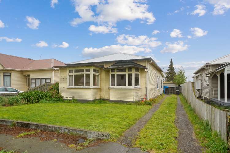 3 Defoe Place Waltham_21