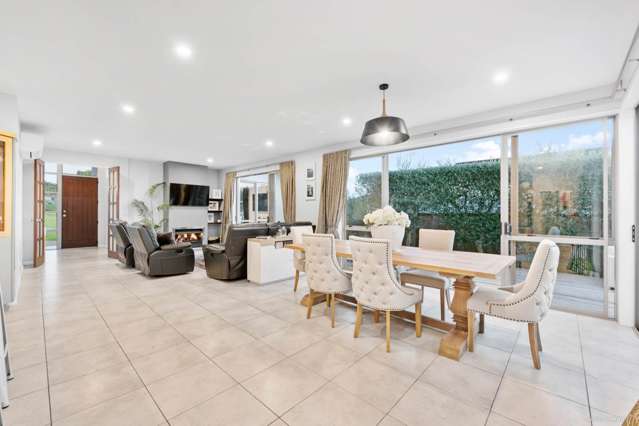 31 Pine Harbour Parade Beachlands_1