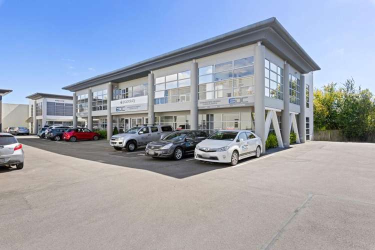 15B Leslie Hills Drive City Centre_31