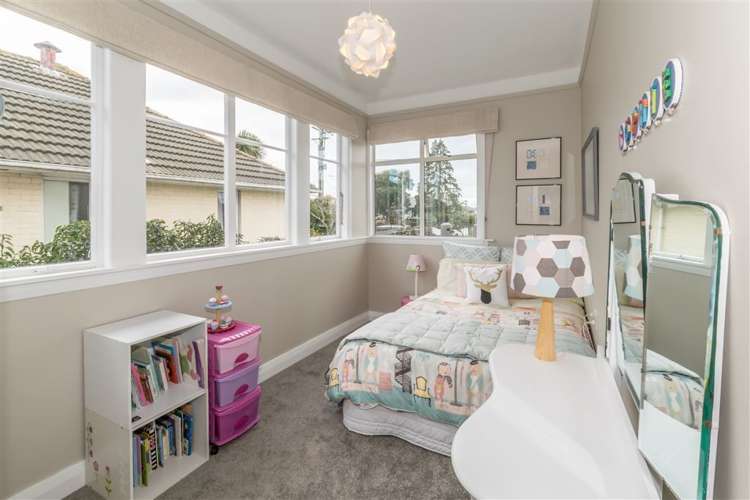 215 Barrington Street Somerfield_11