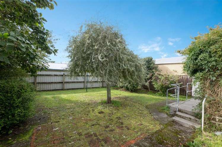 2 Miranda Street Stratford_12